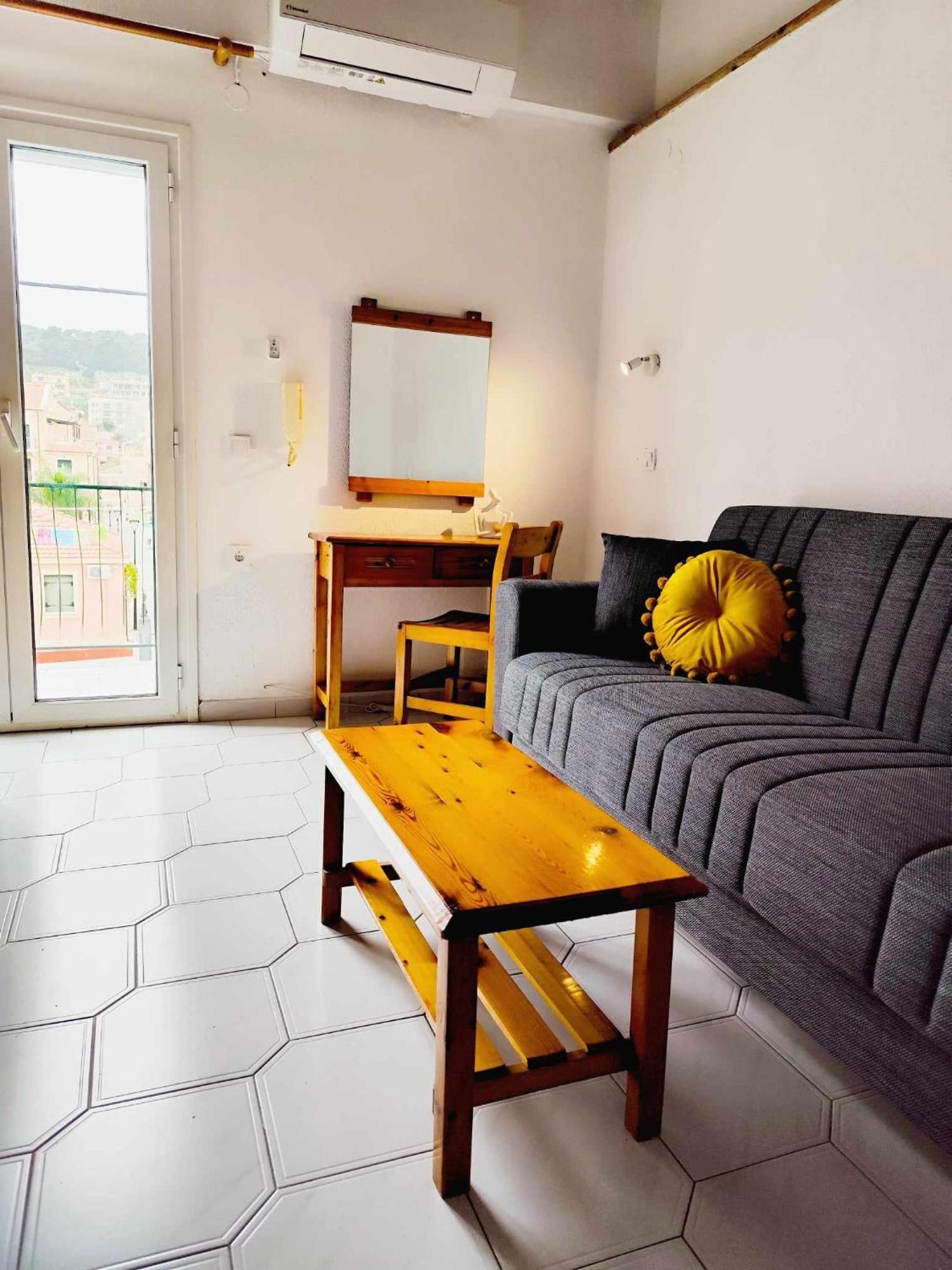 Homeric Poems Apartment